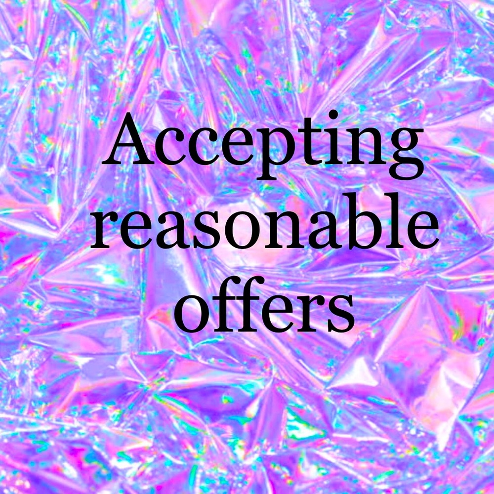 Accepting reasonable offers! Bundle and save on shipping!